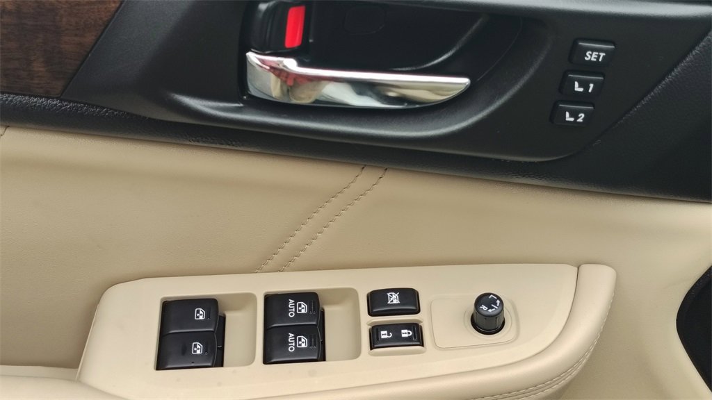 Used 2018 Subaru Outback 3.6R Limited image 9