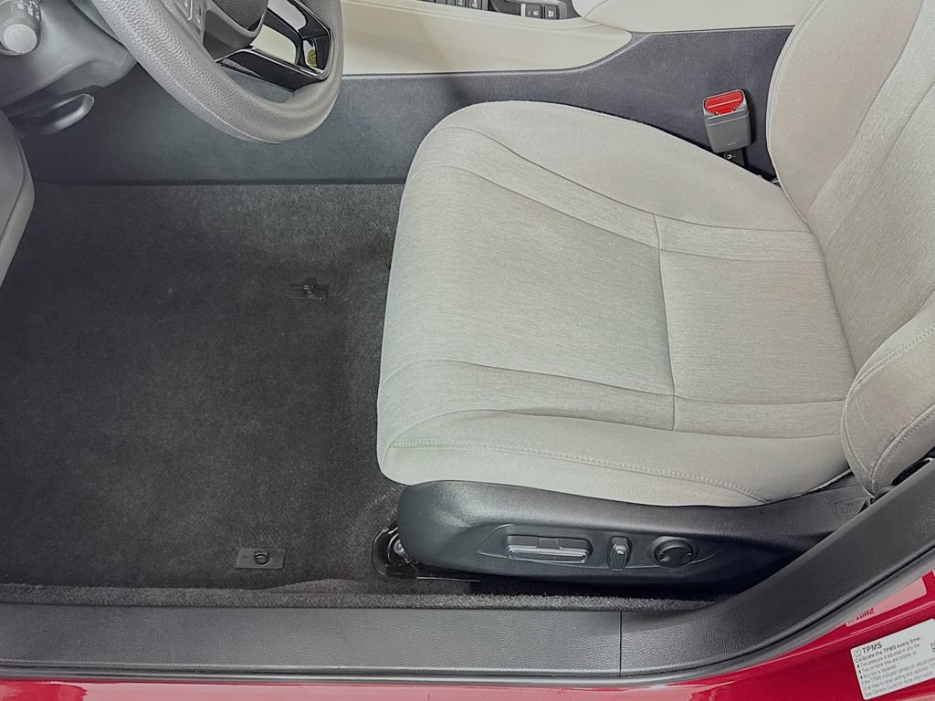 Certified 2023 Honda Accord EX image 16