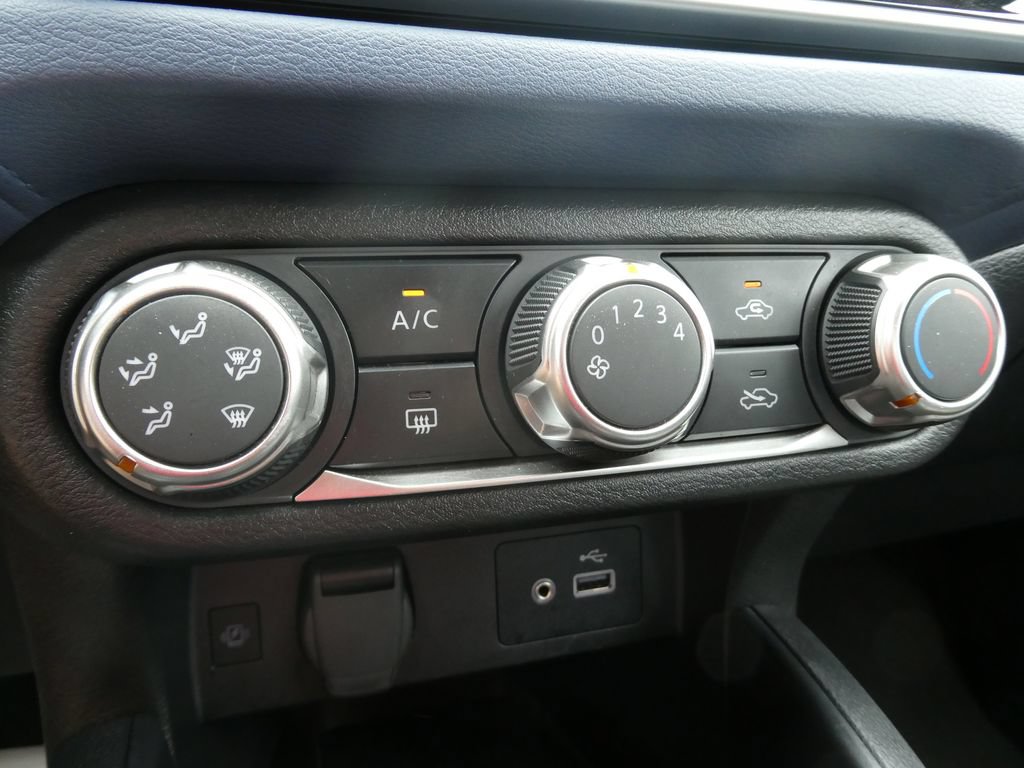 Used 2024 Nissan Versa SV w/ Trunk Package FWD image 26