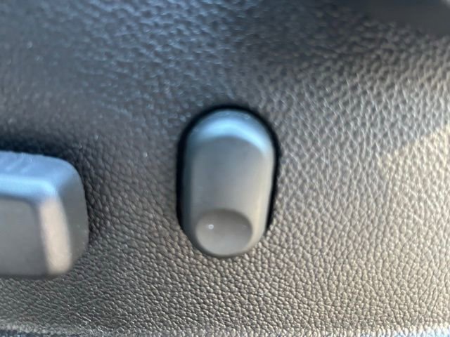 Used 2020 Chevrolet Colorado Z71 image 15