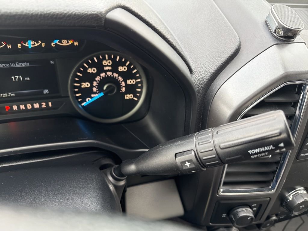 Used 2016 Ford F150 XLT w/ Equipment Group 301A Mid image 21