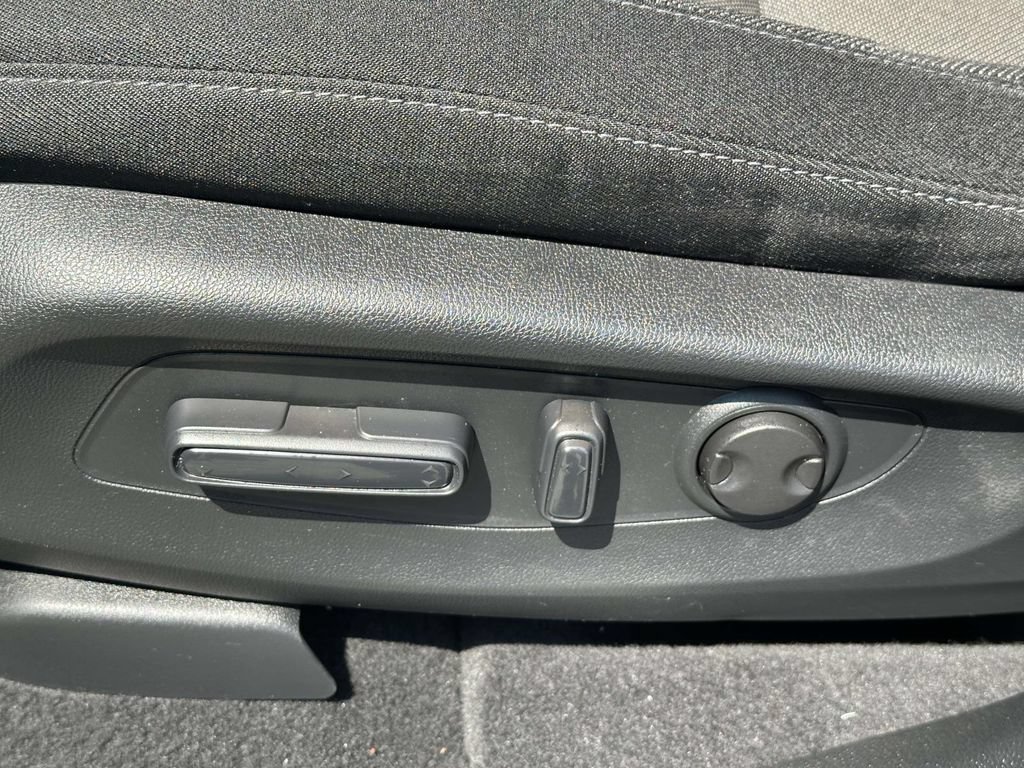 Certified 2024 Honda CR-V EX image 16