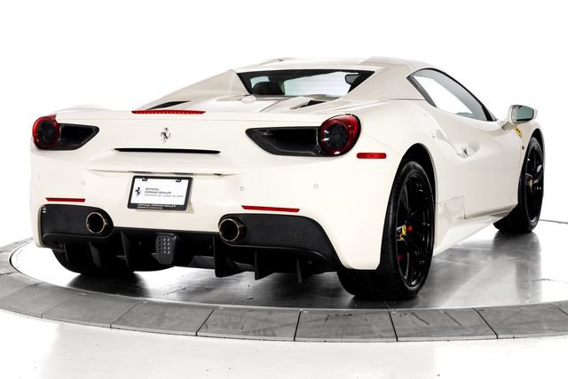 Used 2016 Ferrari 488 Spider RWD image 12