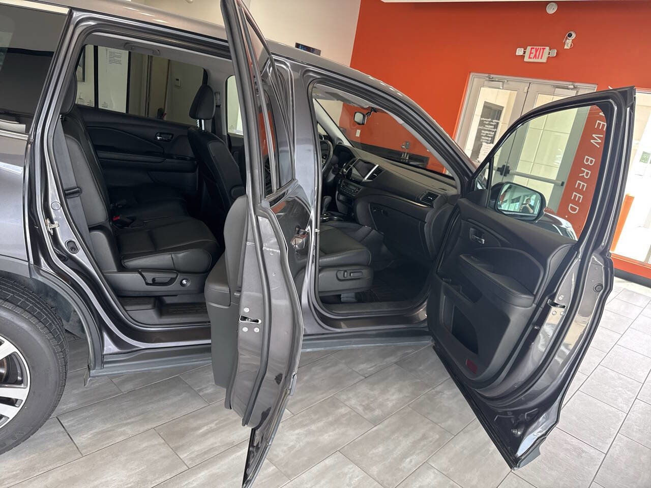 Used 2018 Honda Pilot EX-L image 17
