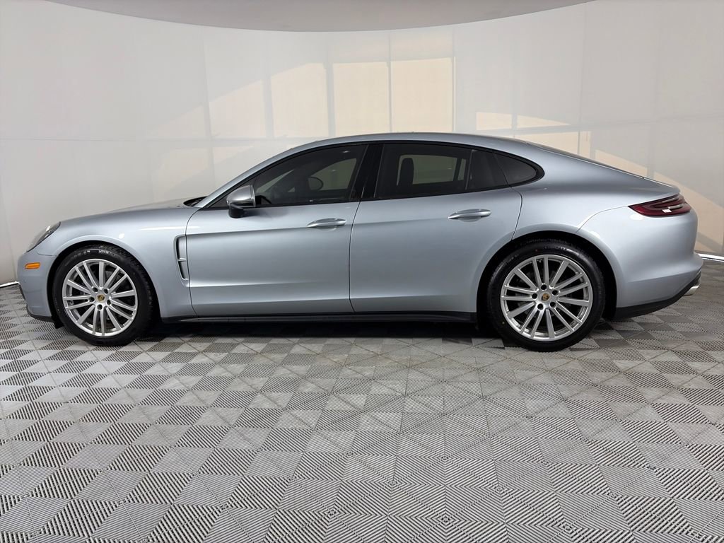 Used 2019 Porsche Panamera image 4