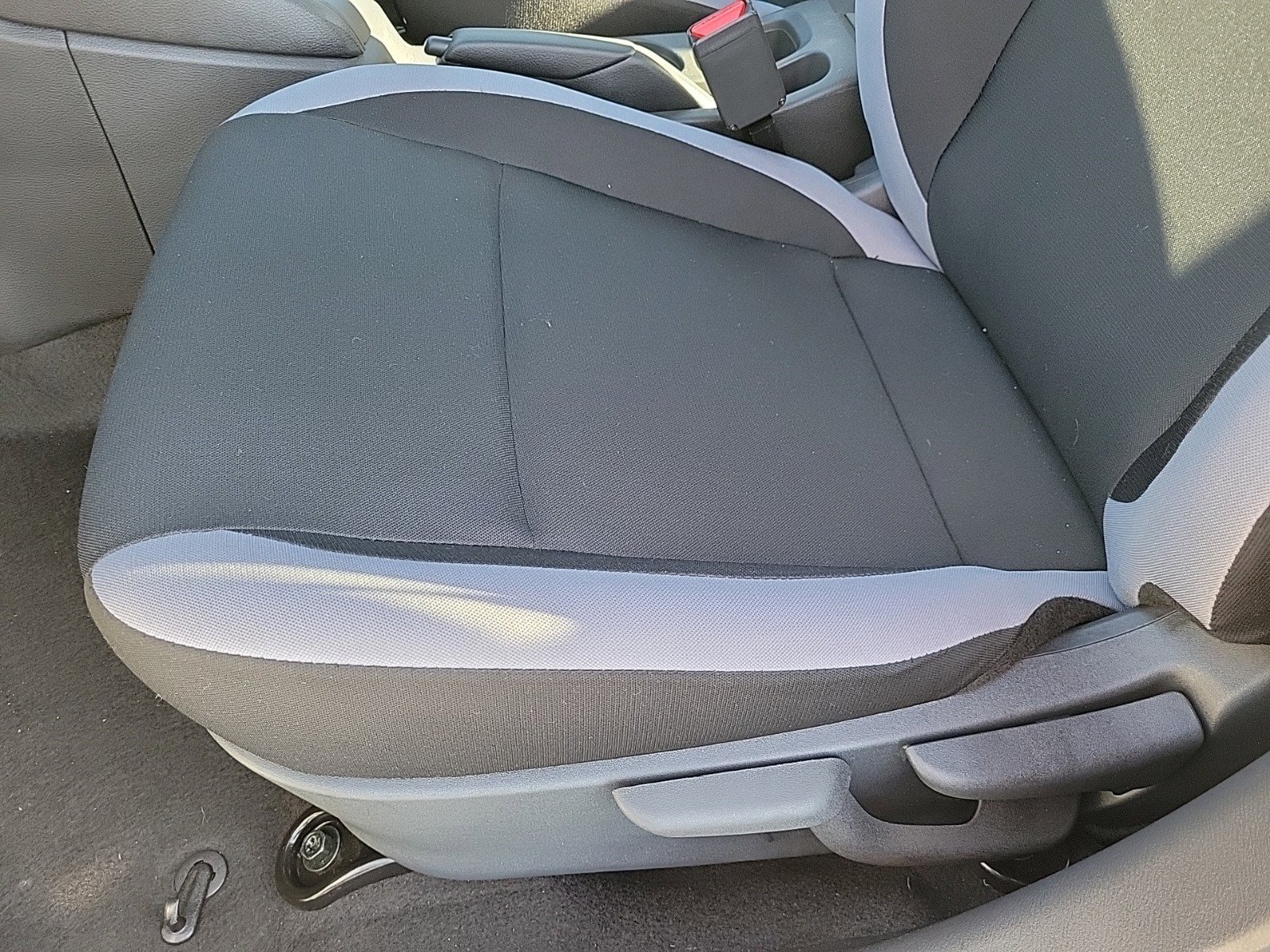 New 2025 Nissan Versa S w/ Trunk Package FWD image 12