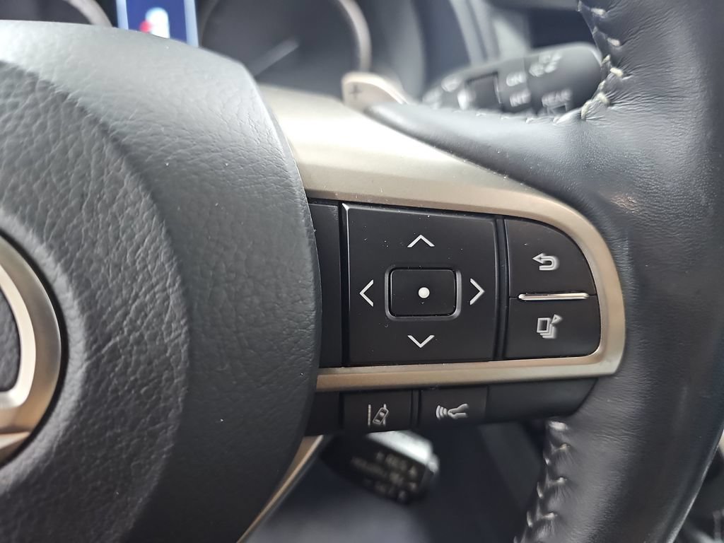 Used 2020 Lexus RX 450h AWD w/ Luxury Package image 17