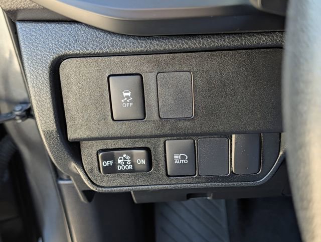 Used 2021 Toyota Tacoma SR AWD/4WD image 21