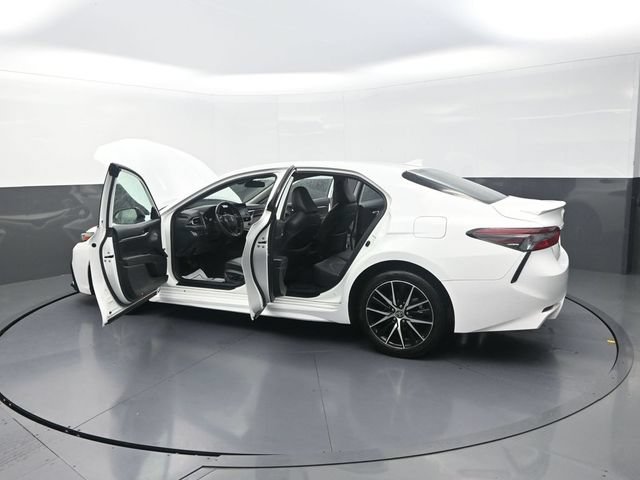 Certified 2024 Toyota Camry SE FWD image 42