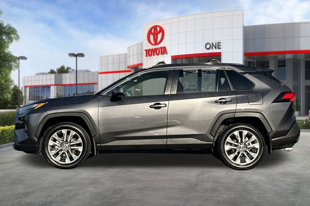 Used 2024 Toyota RAV4 Limited image 8