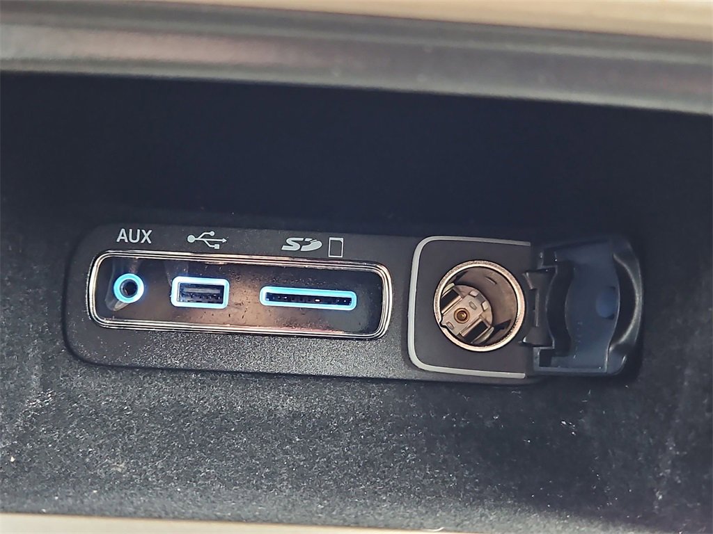 Certified 2017 Jeep Grand Cherokee Summit w/ Skid Plate Group image 26