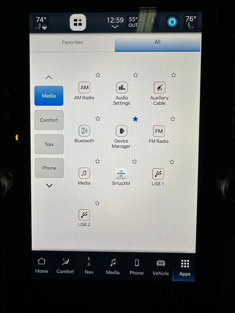 Used 2024 RAM 3500 Laramie image 32