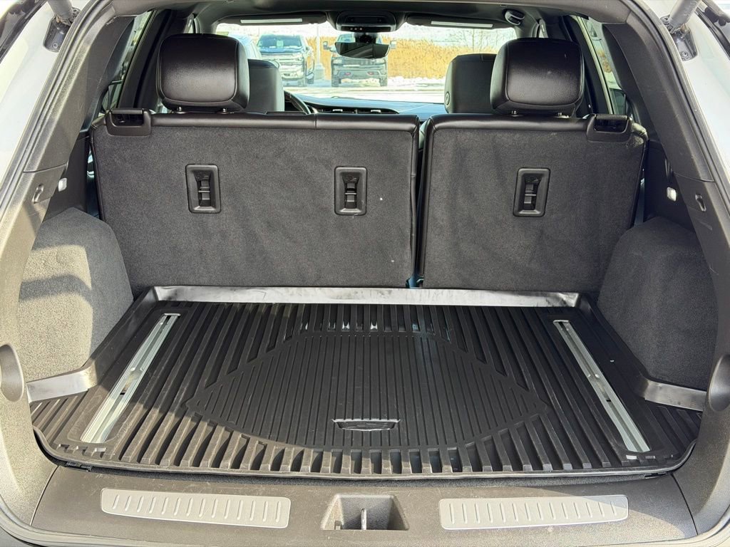 Used 2023 Cadillac XT5 Sportv image 8