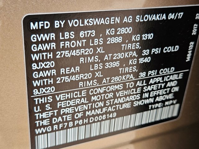 Used 2017 Volkswagen Touareg Wolfsburg Edition image 26