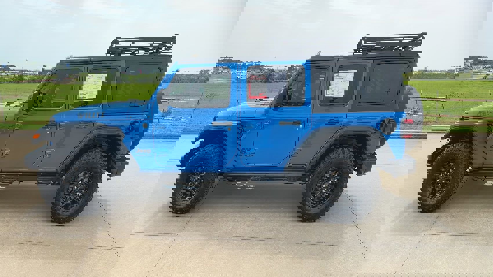 Used 2024 Jeep Wrangler Willys image 6