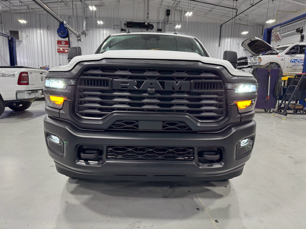New 2025 RAM 2500 Tradesman AWD/4WD image 9
