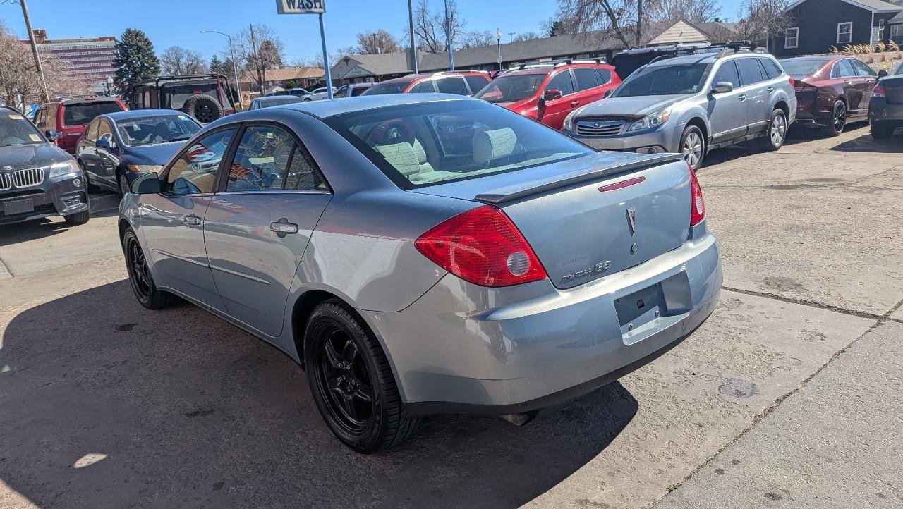 Used 2009 Pontiac G6 Sedan w/ Sport Package 1 FWD image 6