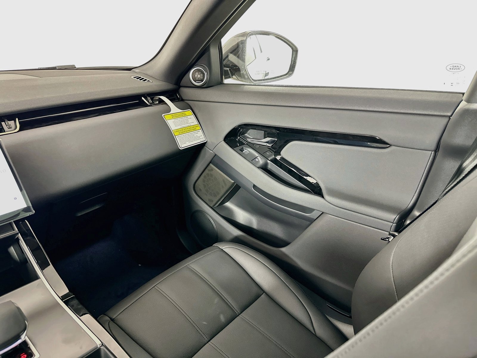New 2026 Land Rover Range Rover Evoque S AWD/4WD image 23