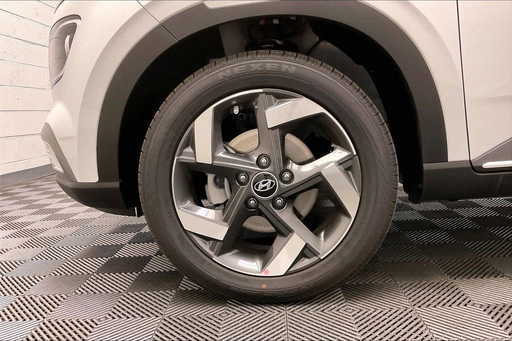 New 2026 Hyundai Venue SEL image 12