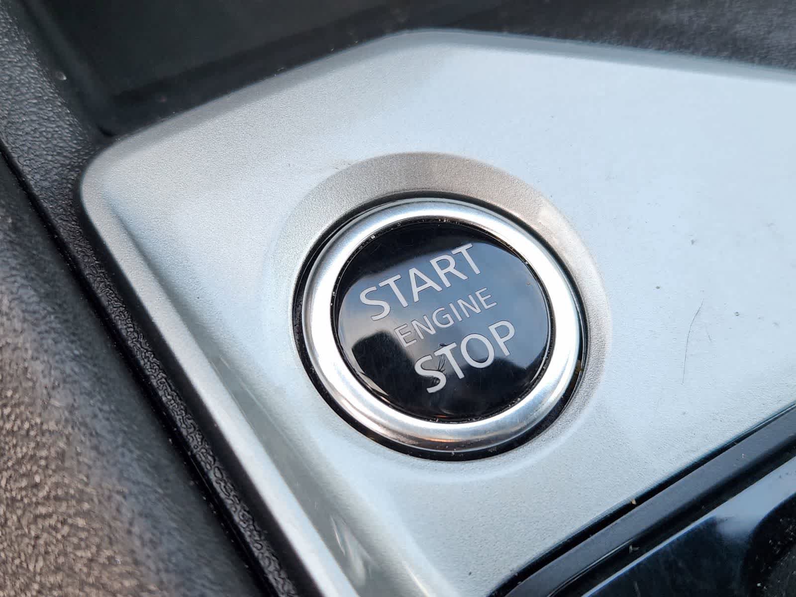 Used 2025 Nissan Altima 2.5 SV FWD image 19