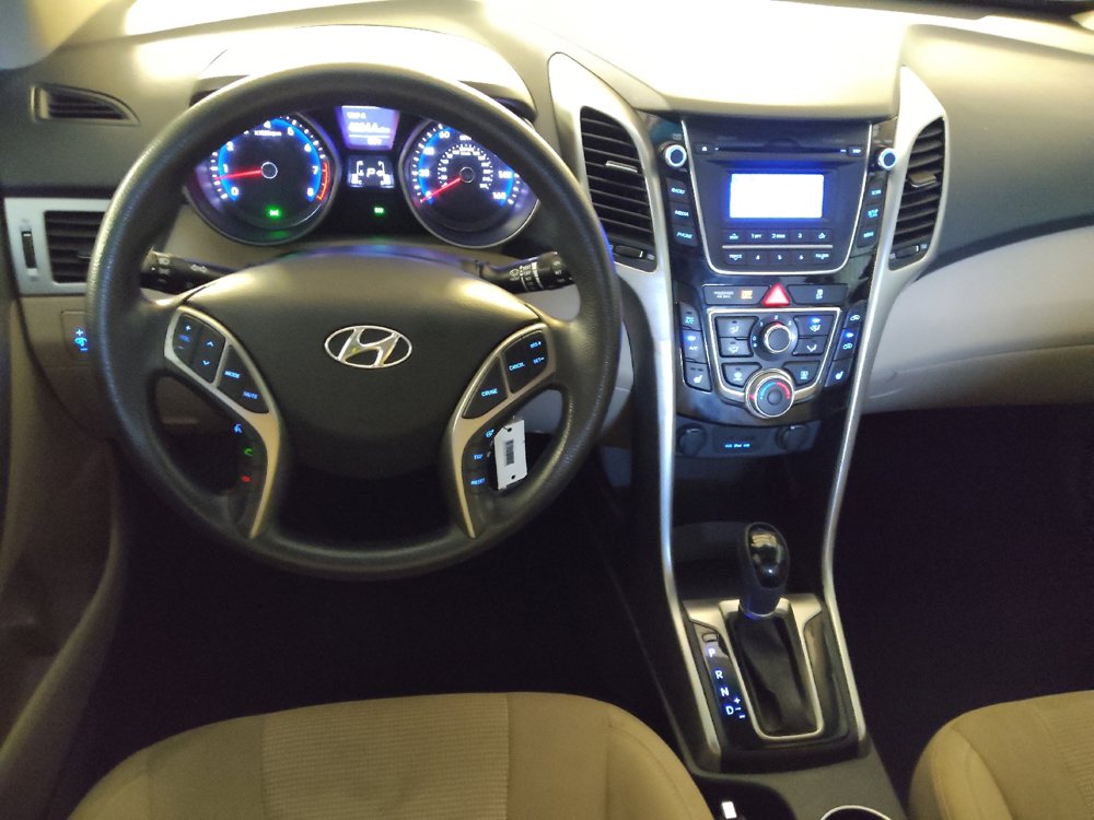 Used 2014 Hyundai Elantra GT FWD image 22