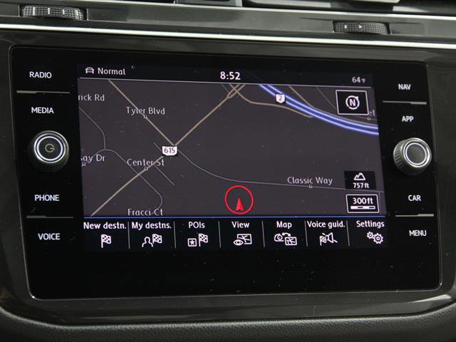 Certified 2019 Volkswagen Tiguan SEL image 10