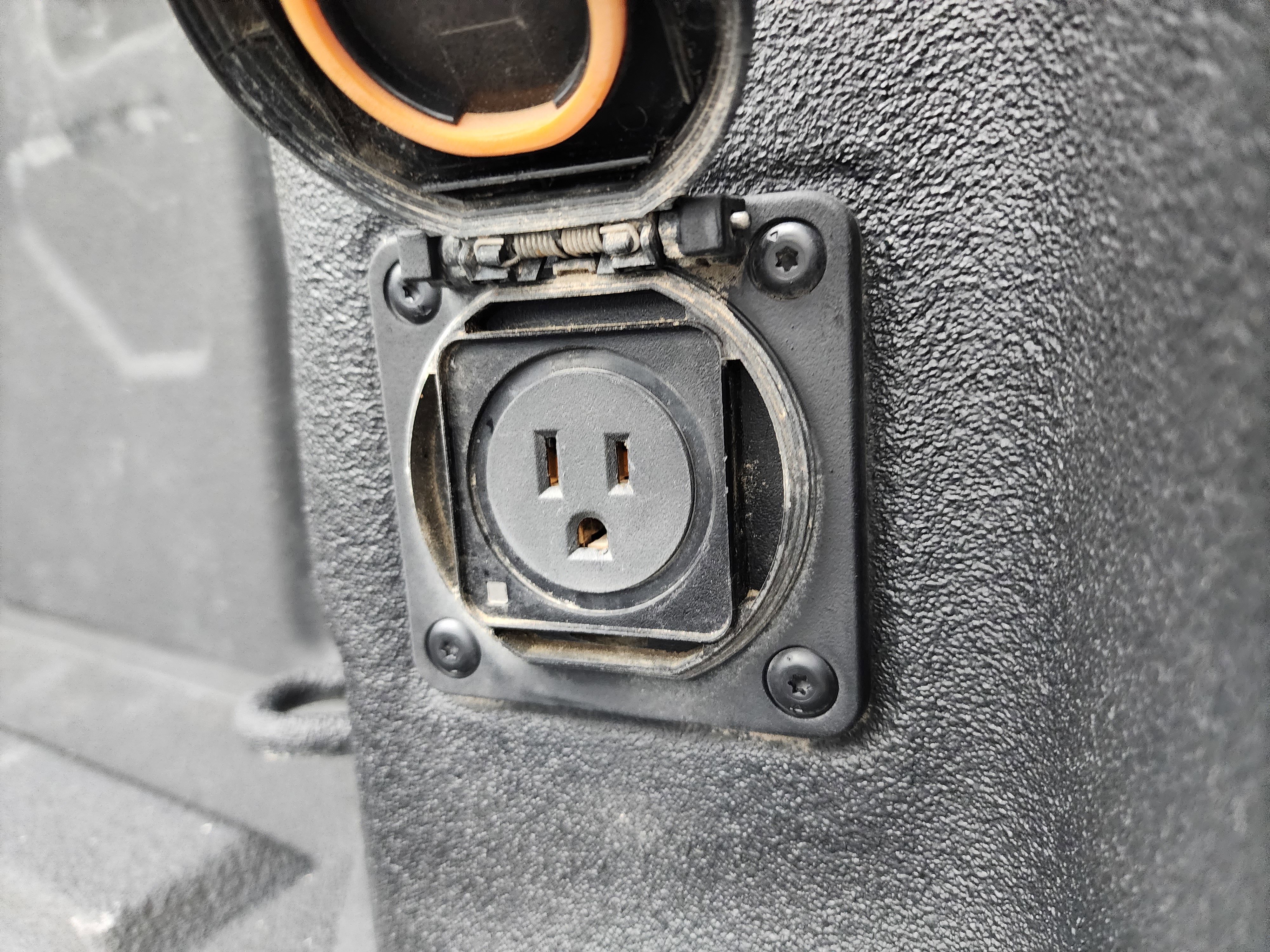 Used 2022 Chevrolet Silverado 2500 LTZ w/ Safety Package image 31