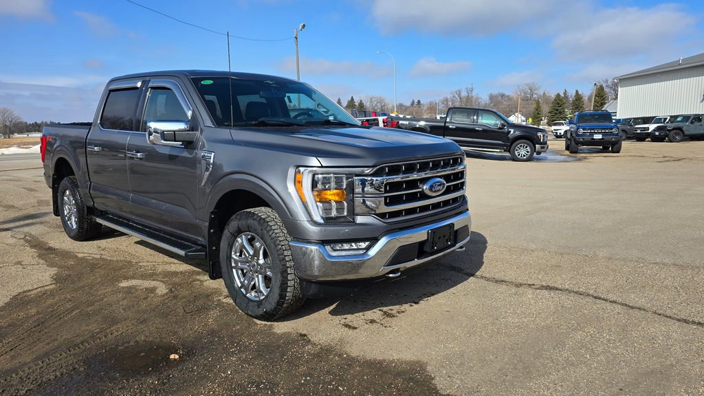 Used 2023 Ford F150 Lariat w/ FX4 Off-Road Package image 4