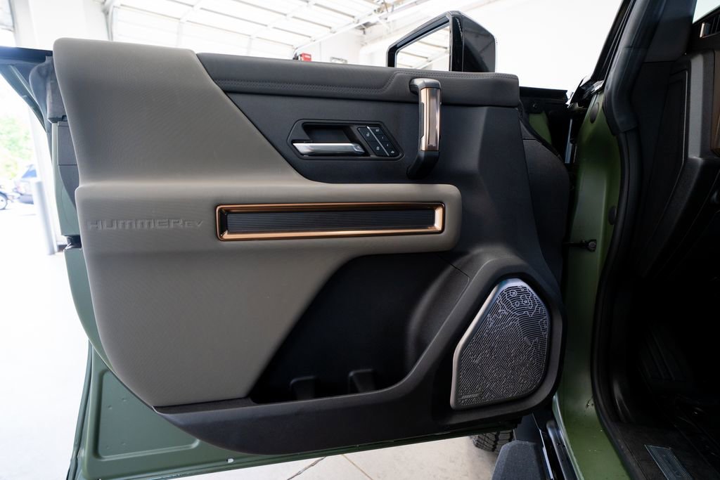 Used 2025 GMC Hummer EV 3X image 23