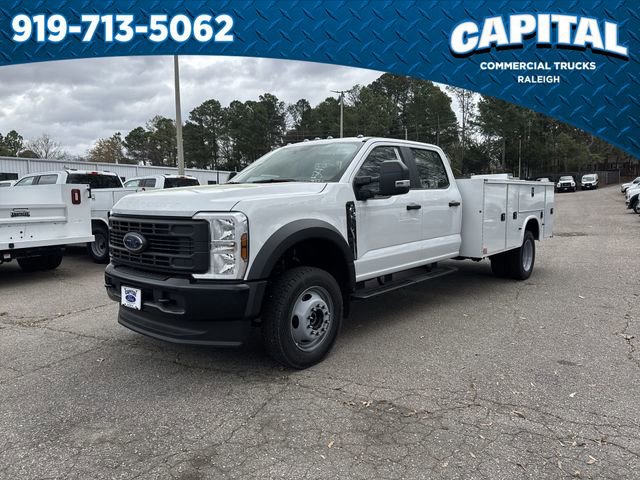 New 2026 Ford F550 4x4 Crew Cab image 4