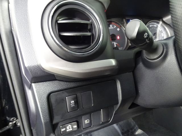 Used 2021 Toyota Tacoma SR5 image 12