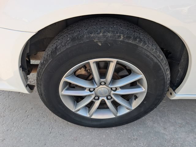 Used 2016 Dodge Grand Caravan SE FWD image 13