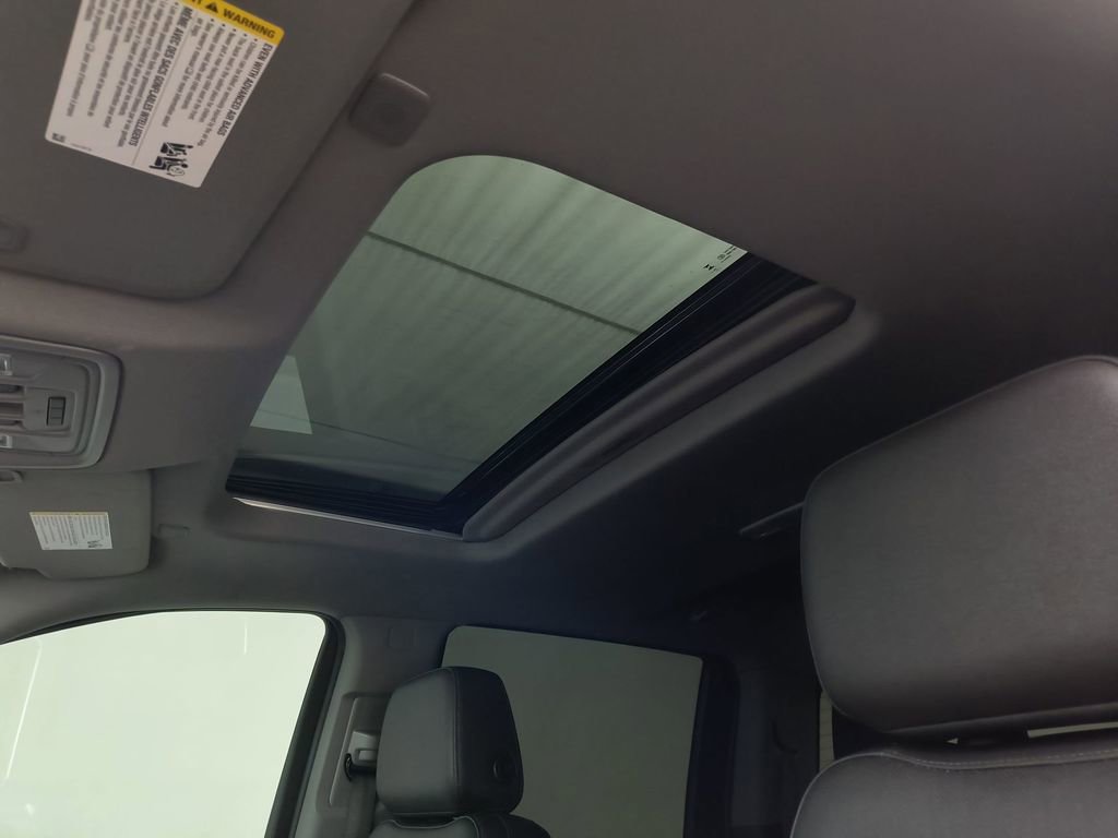 Used 2024 Chevrolet Silverado 3500 LTZ w/ LTZ Plus Package image 13