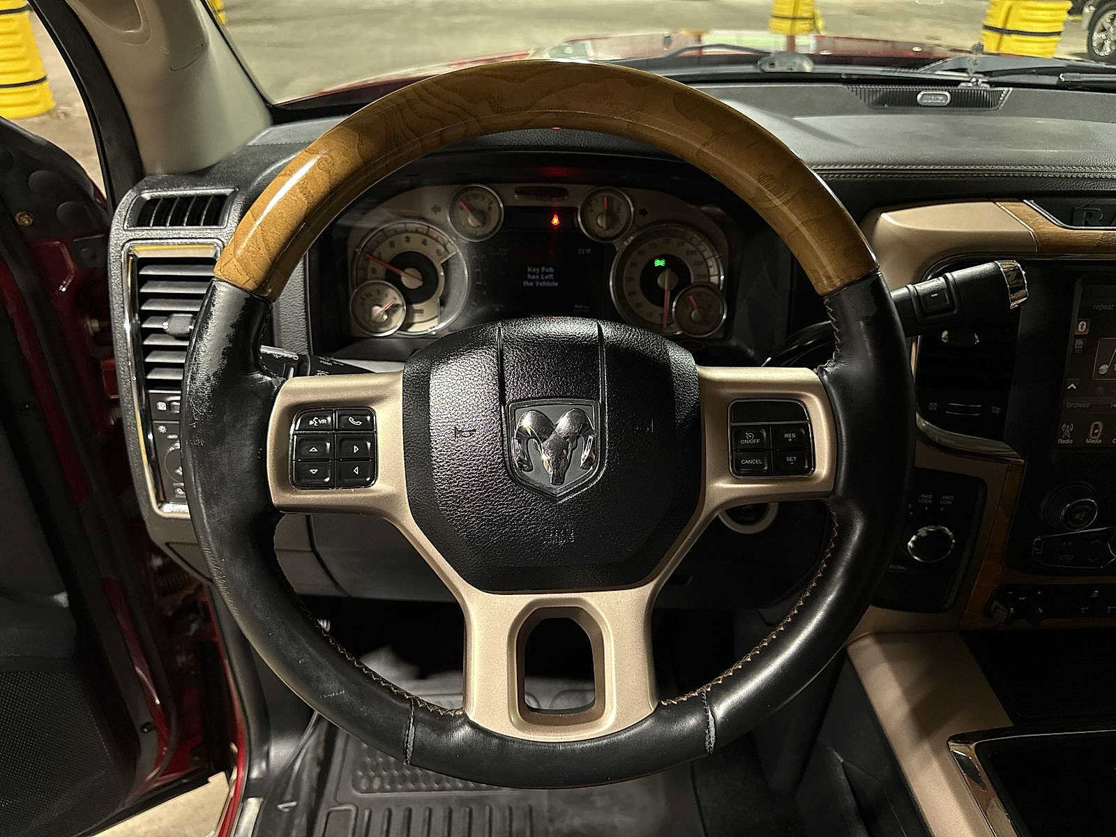 Used 2014 RAM 3500 Laramie Longhorn AWD/4WD image 18