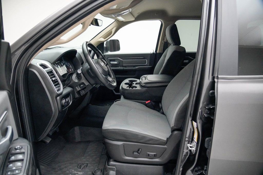 Used 2020 RAM 3500 Big Horn w/ Level 1 Equipment Group image 23