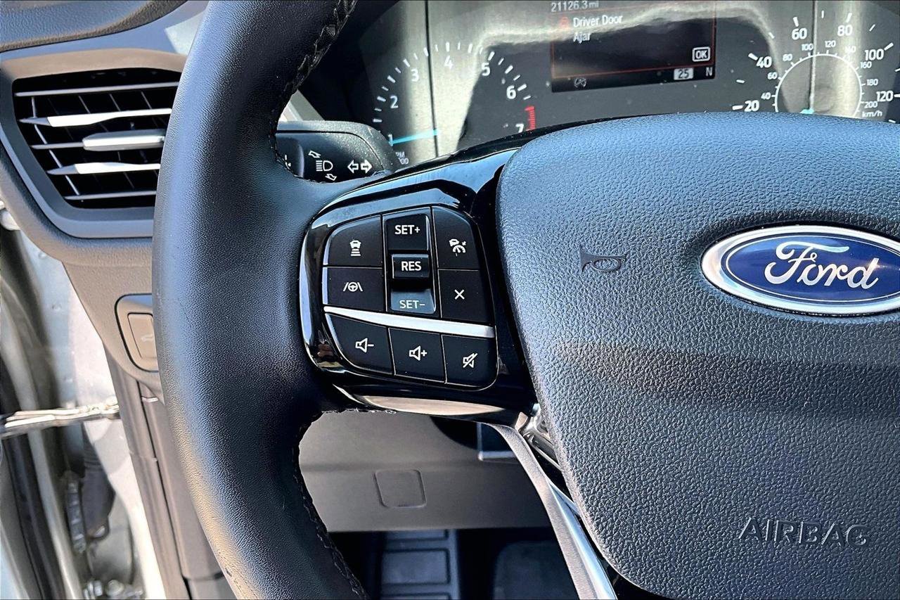 Used 2022 Ford Escape SEL AWD/4WD image 13