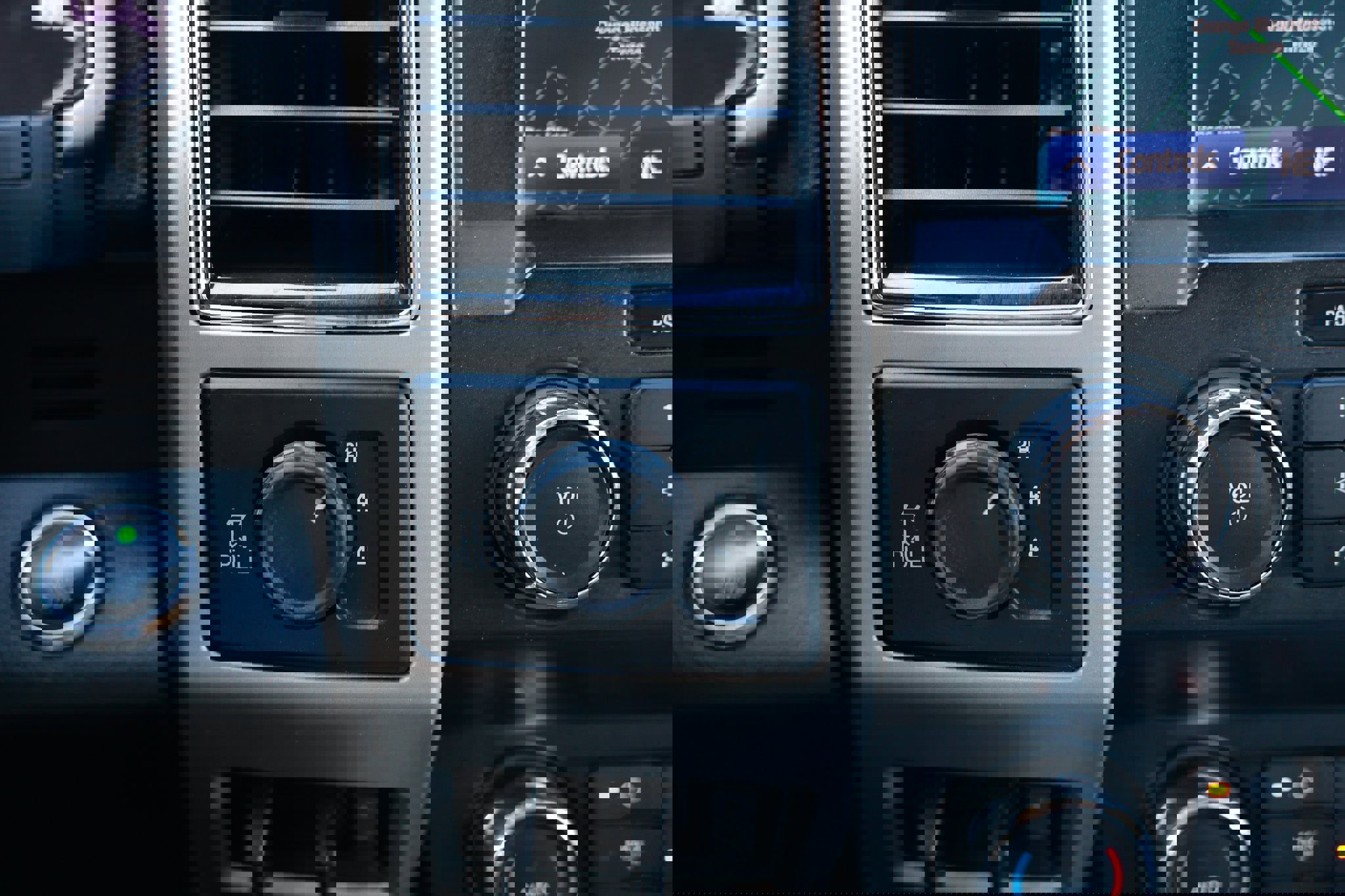 Used 2021 Ford F350 Lariat w/ Lariat Ultimate Package image 39