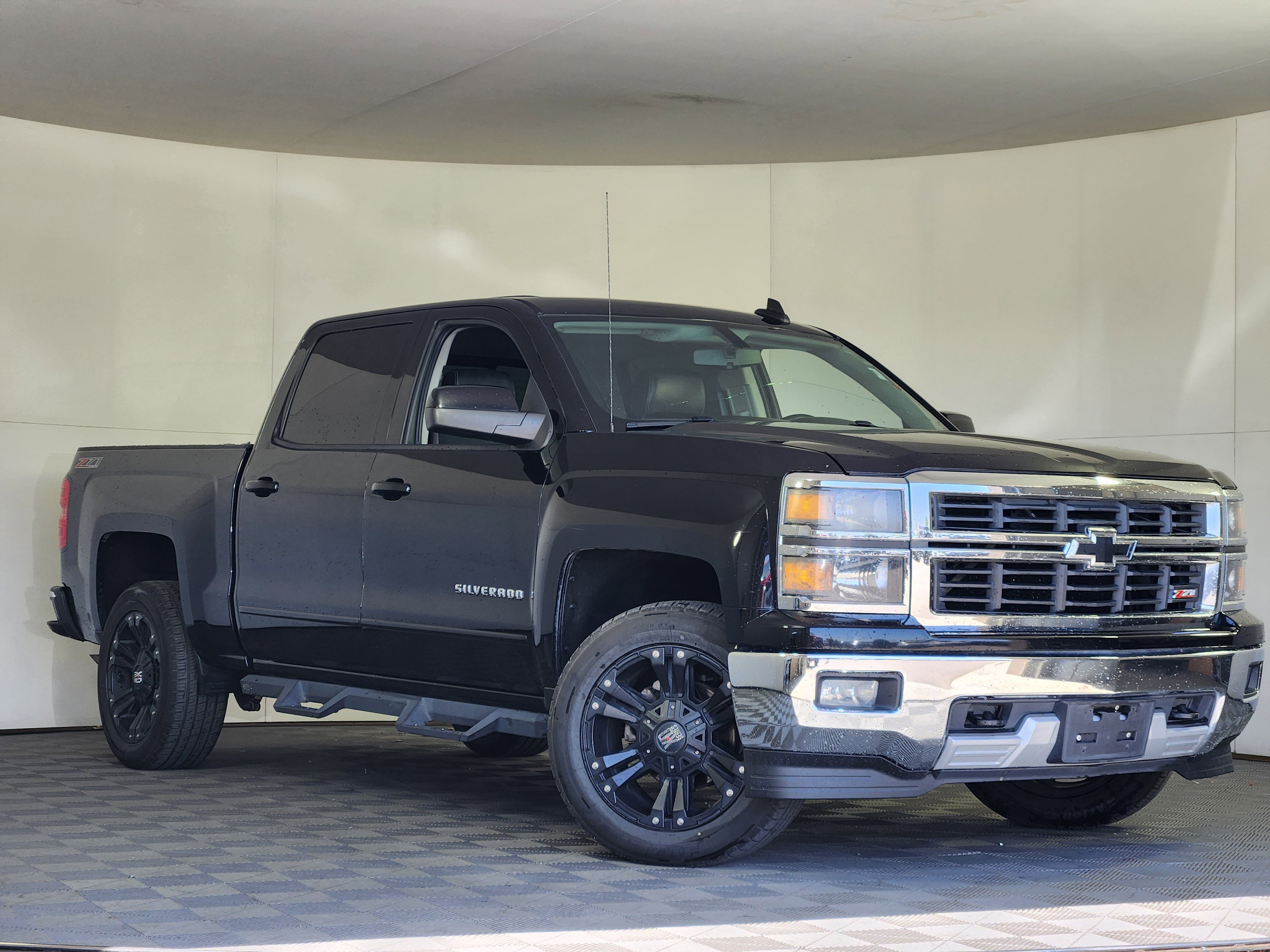 Used 2015 Chevrolet Silverado 1500 LT w/ All Star Edition AWD/4WD image 1