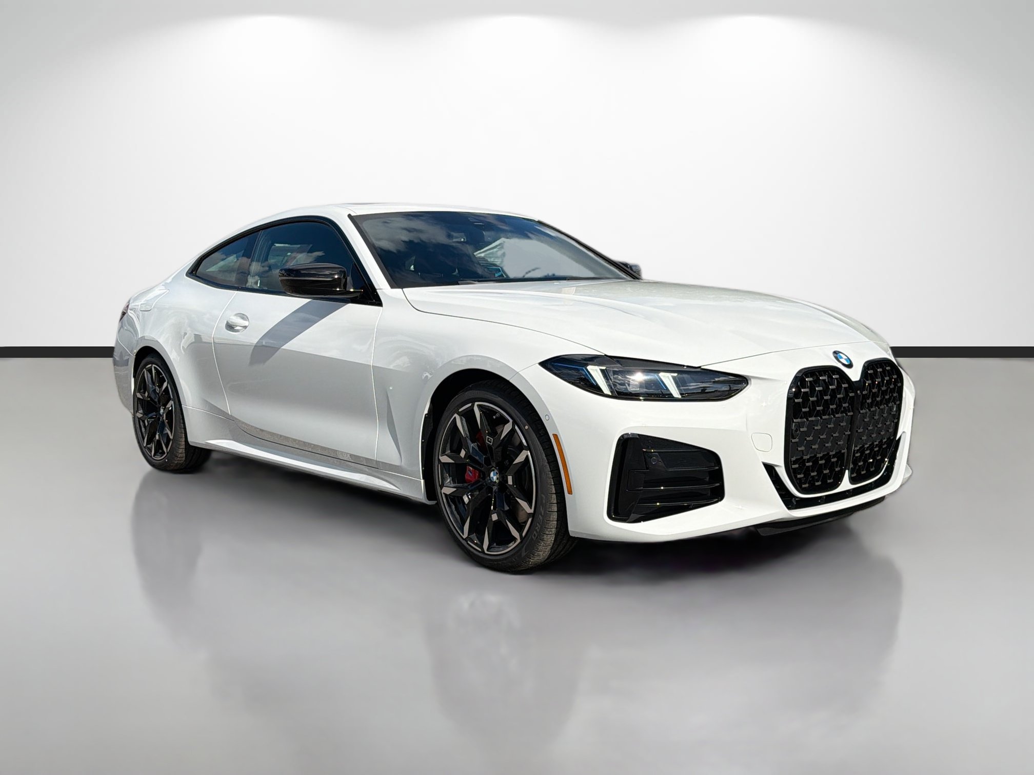 New 2026 BMW 430i Coupe w/ M Sport Package RWD image 1