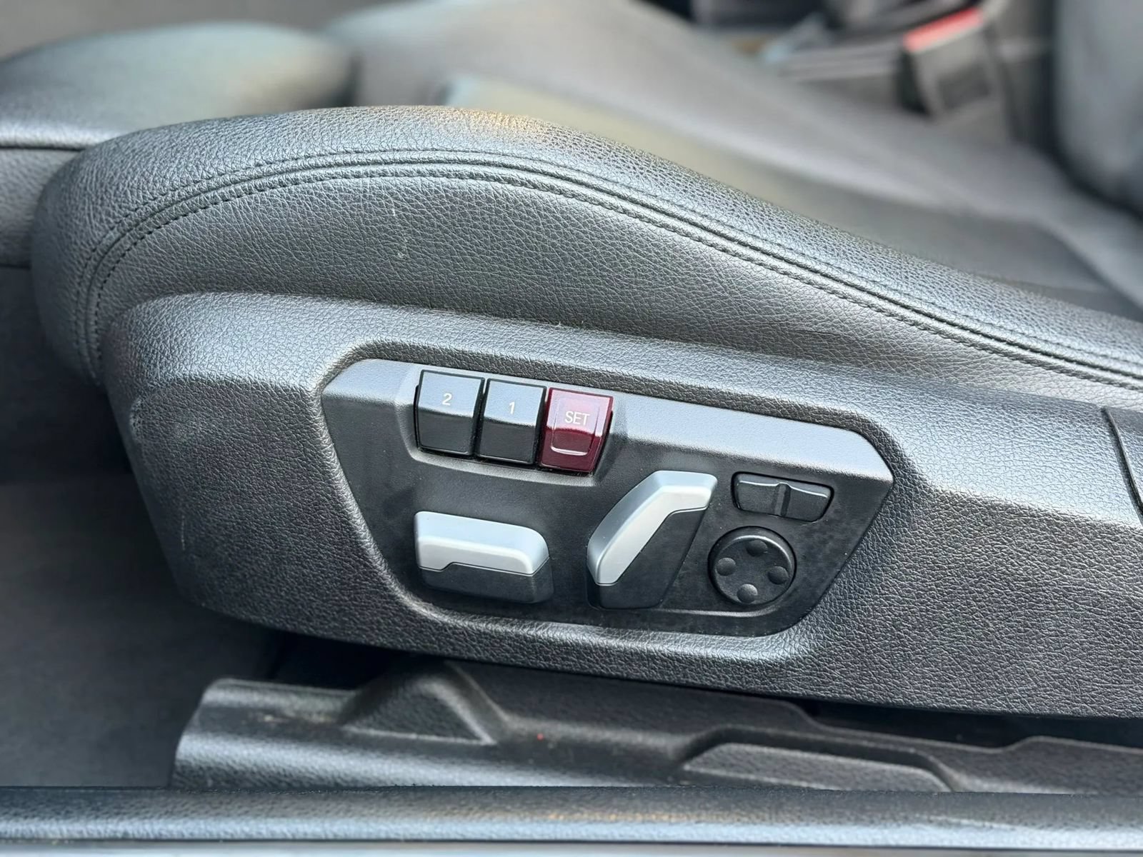 Used 2018 BMW 230i Coupe RWD image 13