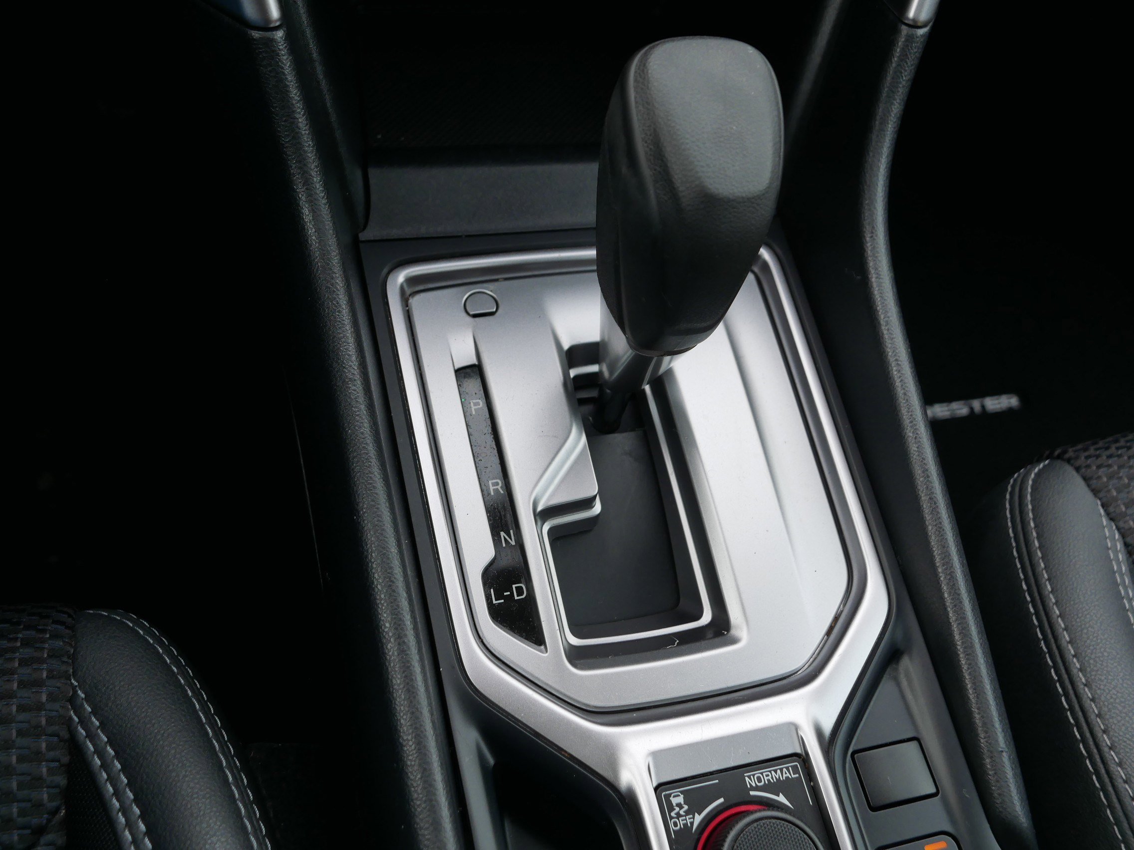 Used 2022 Subaru Forester Premium image 24