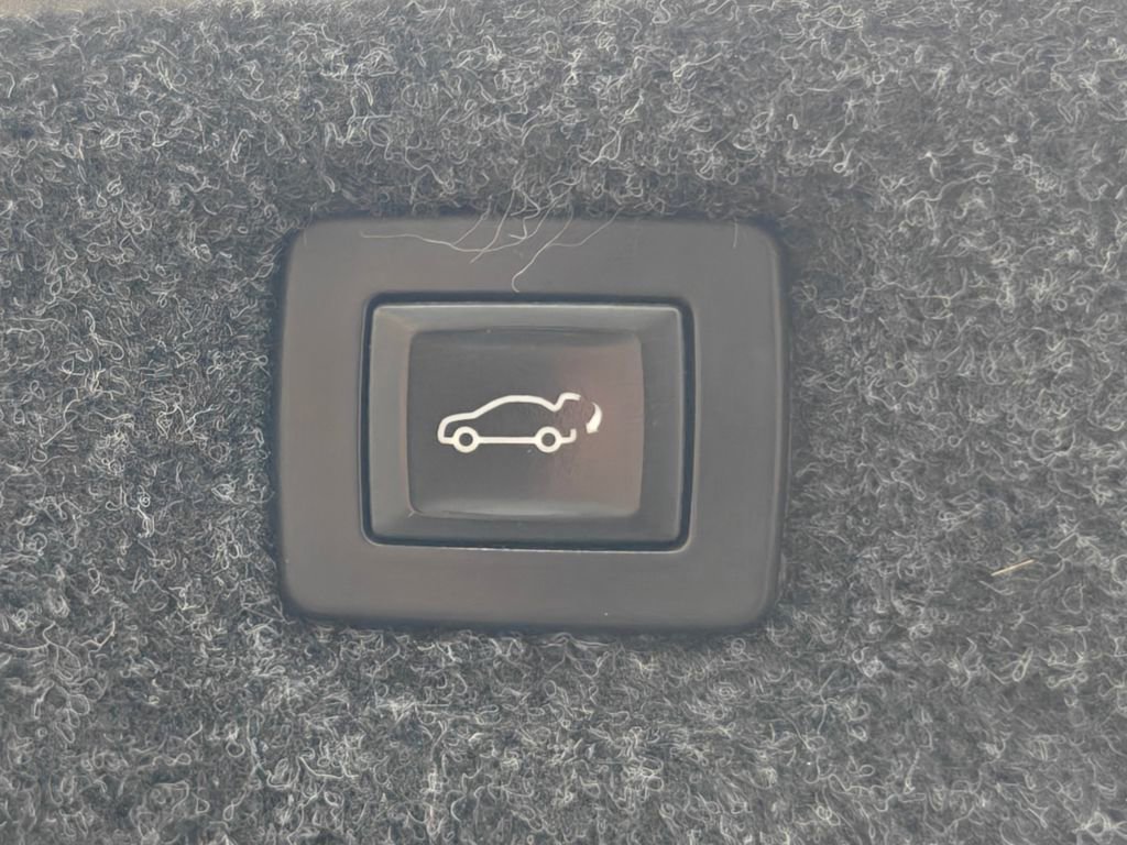 Used 2016 Cadillac CT6 Premium Luxury w/ Comfort Package image 34