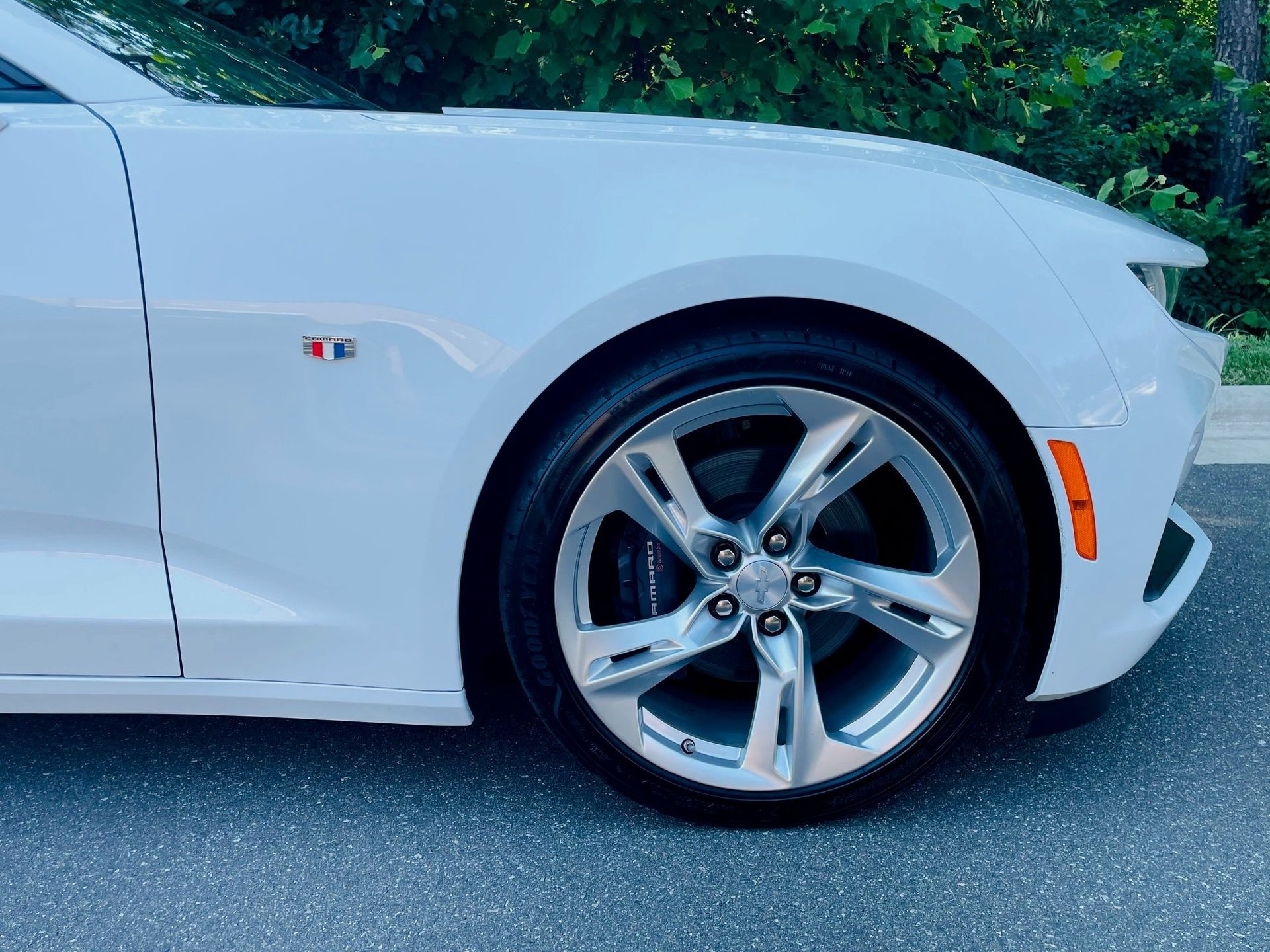 Used 2022 Chevrolet Camaro SS RWD image 10
