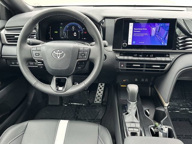 Used 2026 Toyota Camry SE w/ Convenience Package FWD image 11