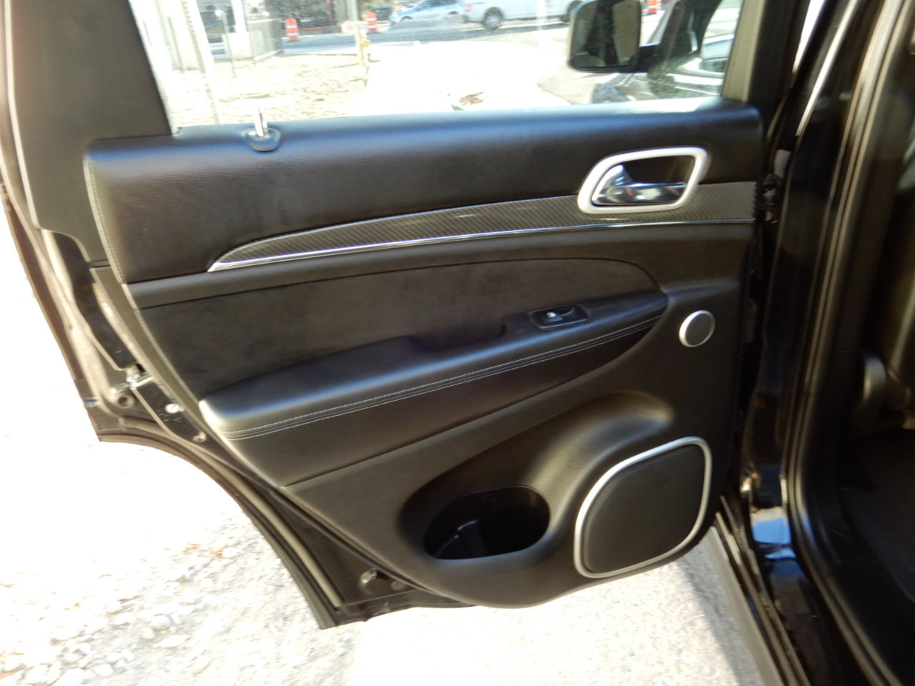 Used 2019 Jeep Grand Cherokee SRT image 22