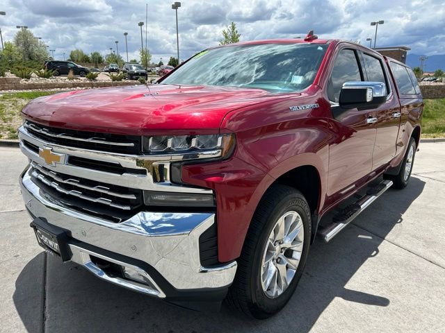 Used 2019 Chevrolet Silverado 1500 LTZ w/ LTZ Premium Package AWD/4WD video 3