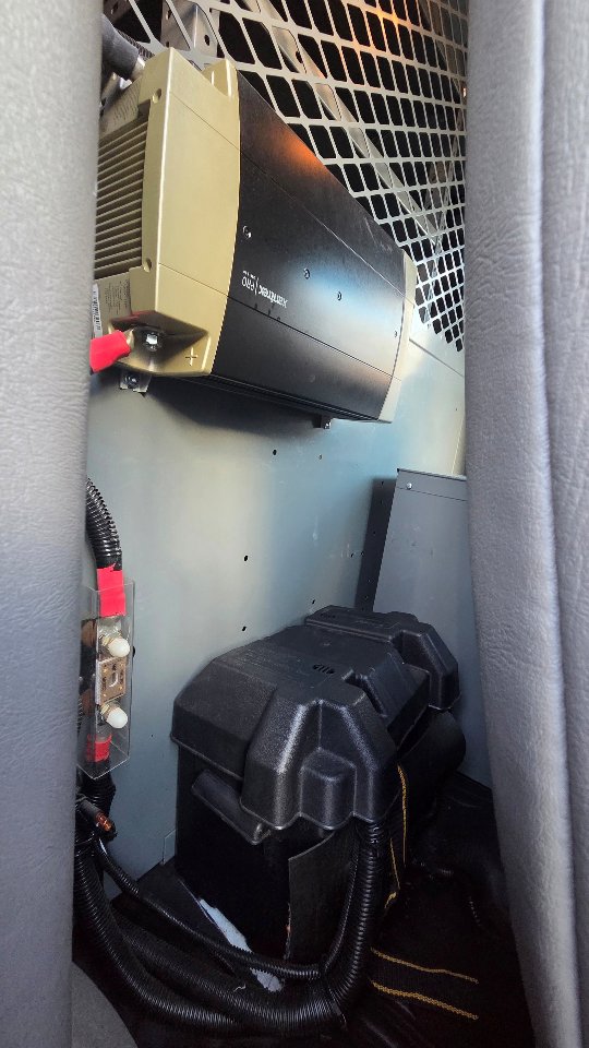 Used 2012 Chevrolet Express 3500 w/ Power Package image 16