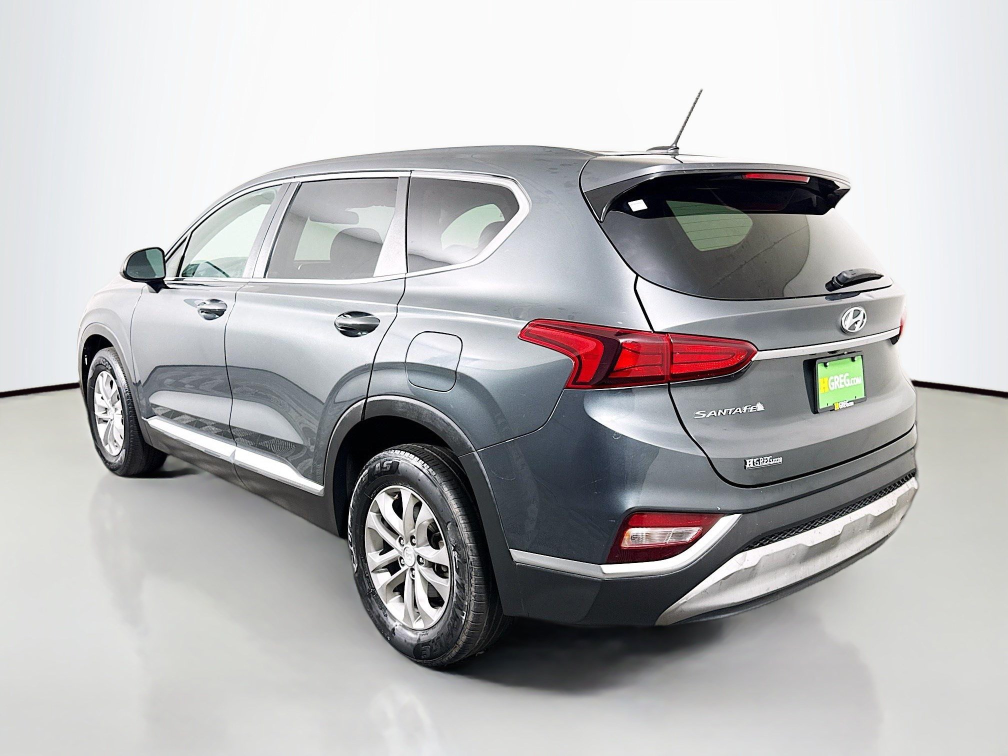 Used 2020 Hyundai Santa Fe SE FWD image 7