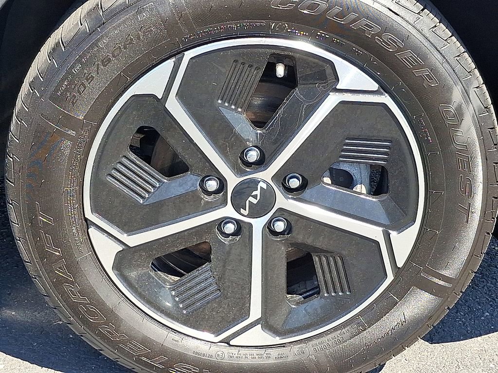 Certified 2023 Kia Niro EX FWD image 8
