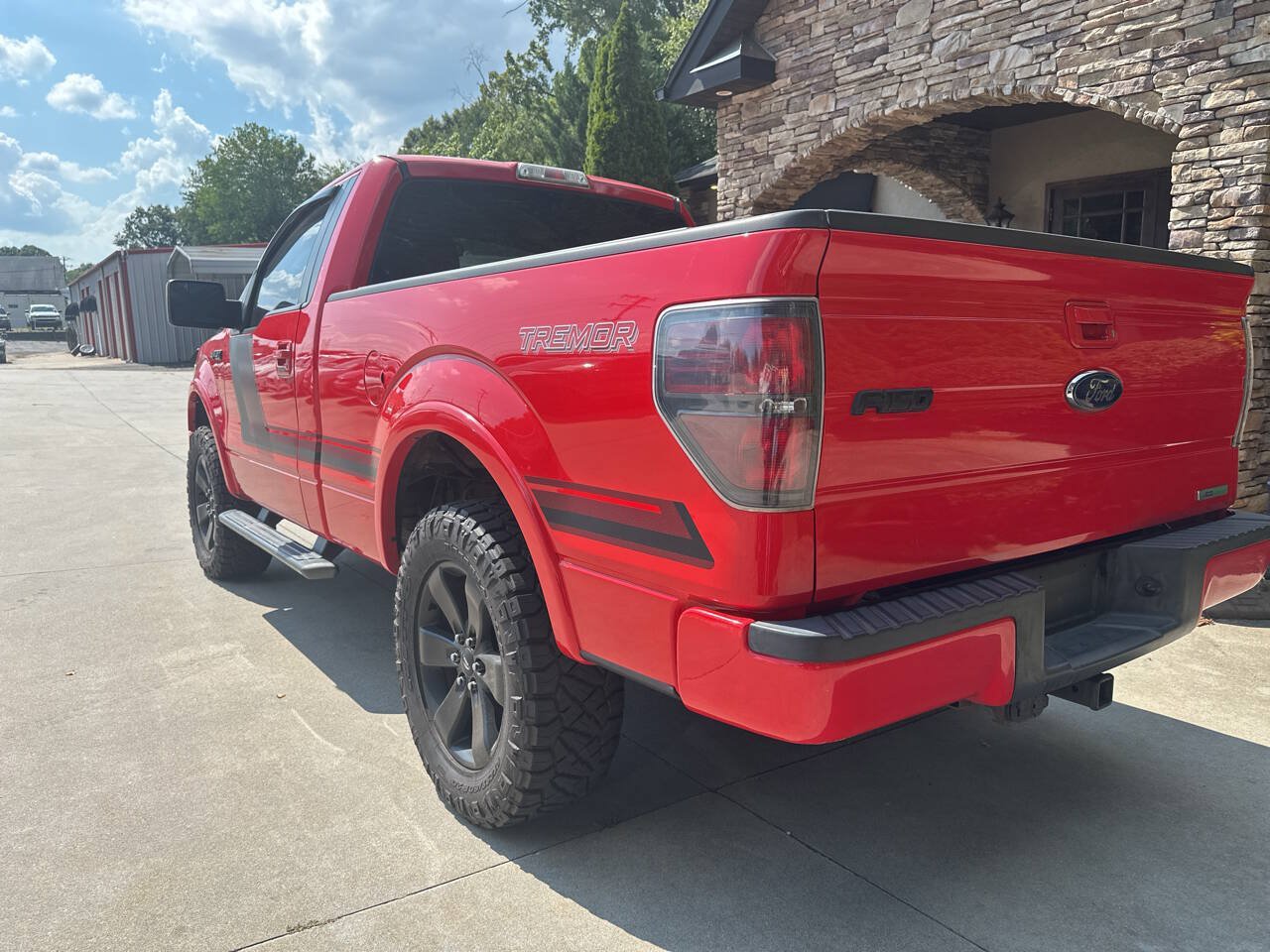 Used 2014 Ford F150 FX4 w/ FX Appearance Package AWD/4WD image 3